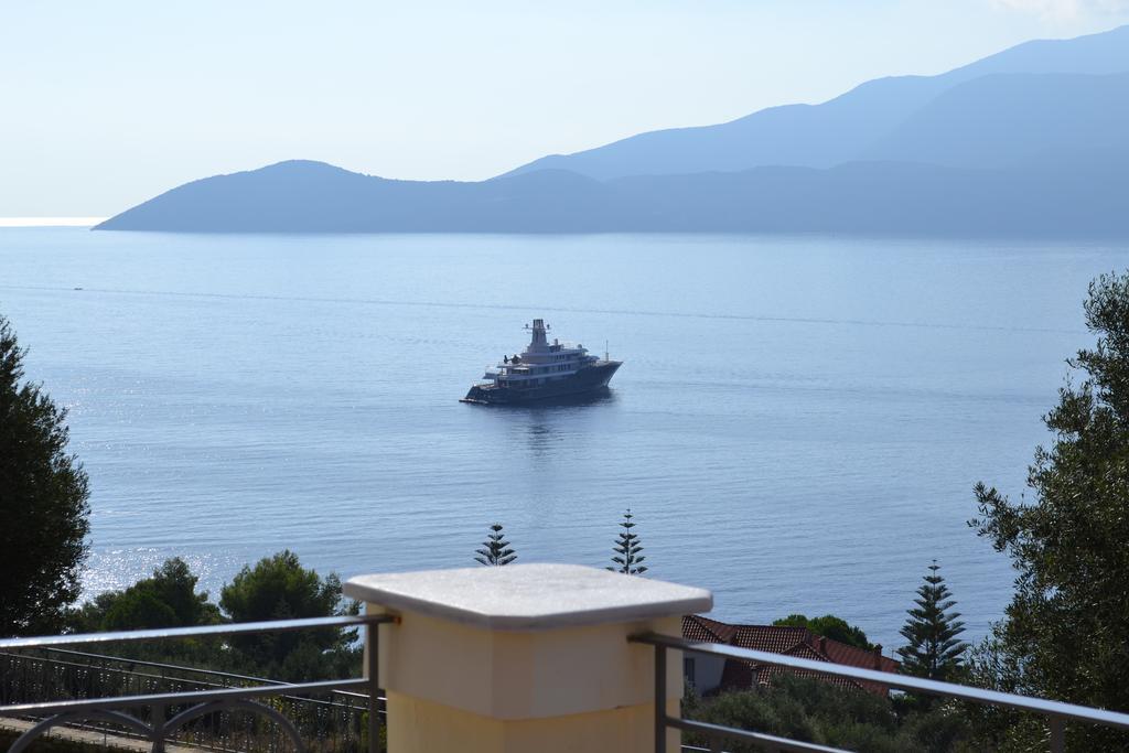 Verde E Mare Agia Efimia Bagian luar foto